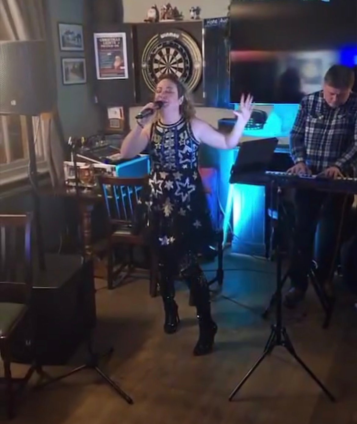 Hattie & Russ at The Butchers Arms, Bishops Itchington